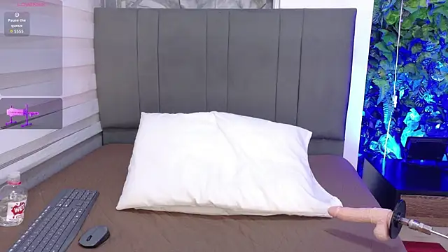 samirscott online show from April 2026 12:39:01 PM