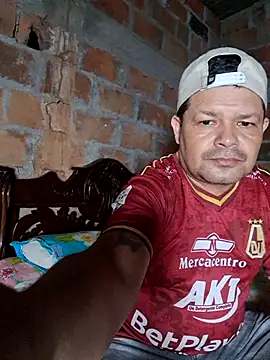 Snapshot of lady_and_charly chatting on November 2025 12:09:02 AM lady and charly online show from November 2025 12:09:02 AM