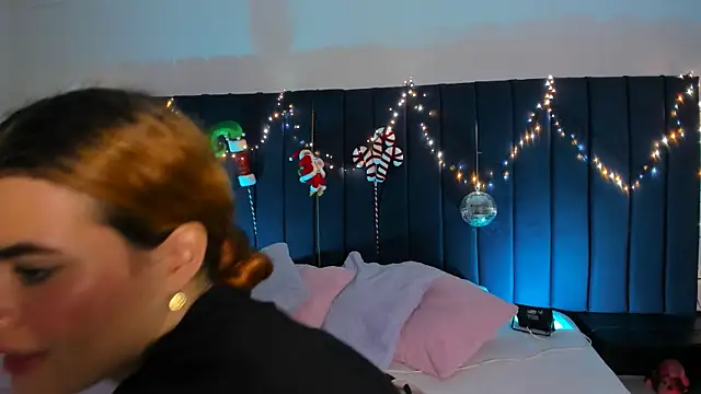 abby murphy online show from November 2025 10:44:02 PM