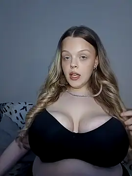 AuroraMaexox online show from October 2025 08:09:02 PM