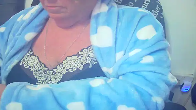 Playful MILF Demi online show from July 2026 09:53:01 PM