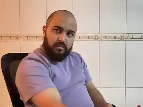 Snapshot of mayday2025m chatting on December 2025 02:10:02 AM mayday2025m online show from December 2025 02:10:02 AM