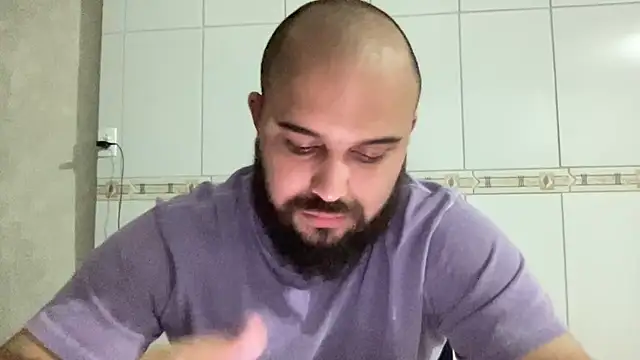 Snapshot of mayday2025m chatting on December 2025 03:04:01 AM mayday2025m online show from December 2025 03:04:01 AM