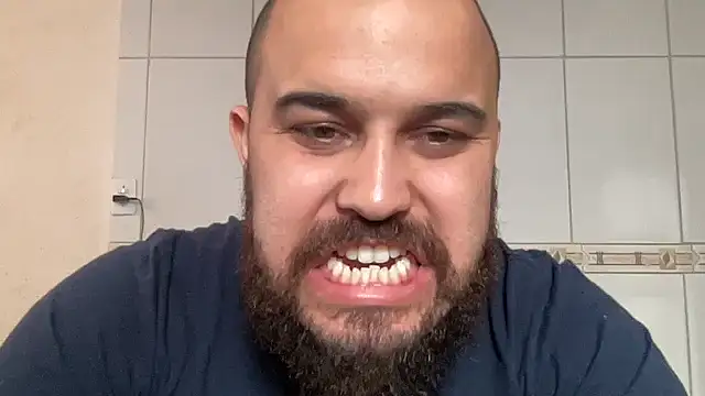 Snapshot of mayday2025m chatting on December 2025 03:09:02 PM mayday2025m online show from December 2025 03:09:02 PM