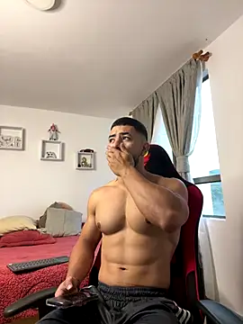 Ezzio Scolaro online show from January 2026 12:07:02 PM