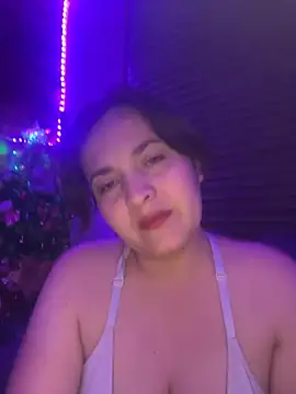 Anyhot latina online show from December 2025 05:26:01 AM