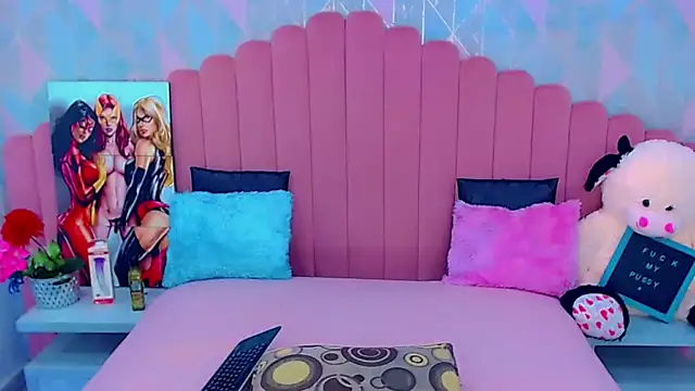 Snapshot of miss_dania75 chatting on December 2025 04:10:01 AM miss dania75 online show from December 2025 04:10:01 AM