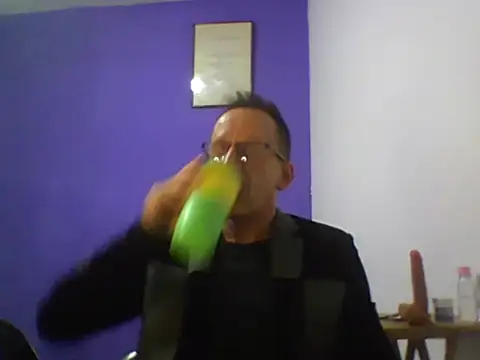  axelking  online show from January 2026 03:21:01 AM