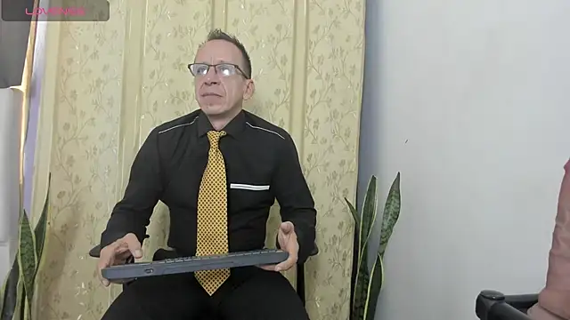  axelking  online show from July 2026 11:46:01 AM