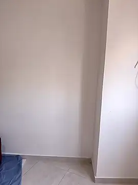 talianasweet03 online show from November 2025 07:58:01 PM