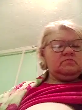 LusiyaGold5 online show from January 2026 02:36:02 AM