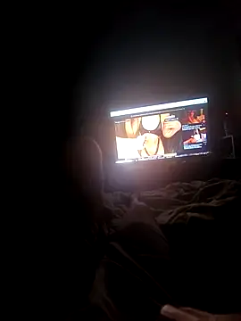 freya87 online show from April 2026 07:06:02 AM