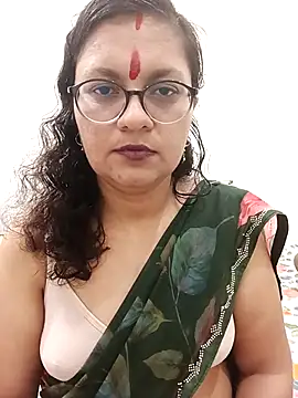 Snapshot of Couple_hardfucking chatting on November 2025 07:07:01 AM Couple hardfucking online show from November 2025 07:07:01 AM