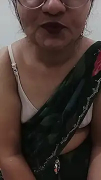 Snapshot of Couple_hardfucking chatting on November 2025 06:50:01 AM Couple hardfucking online show from November 2025 06:50:01 AM