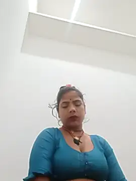 Pabitra cute online show from December 2025 07:53:02 PM