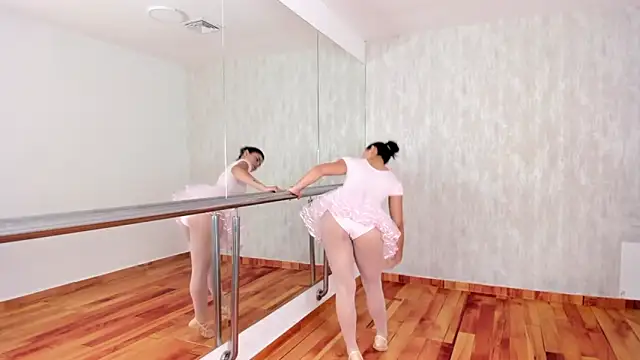 Gysel flyn online show from January 2026 12:32:02 PM