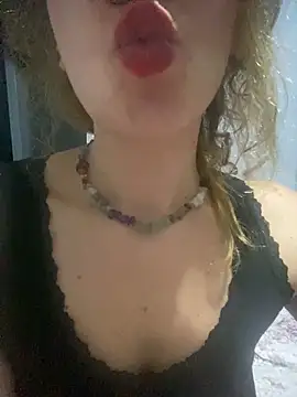 Snapshot of melisss2 chatting on October 2025 09:17:02 PM melisss2 online show from October 2025 09:17:02 PM