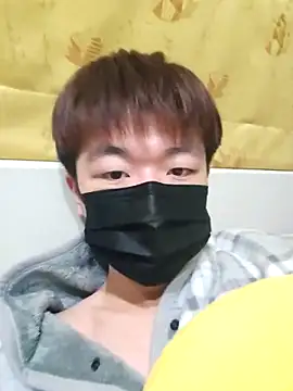 Snapshot of fox165 chatting on December 2025 03:50:01 PM fox165 online show from December 2025 03:50:01 PM