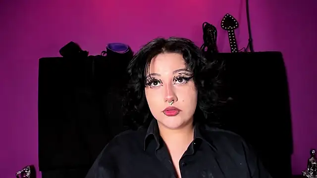 Snapshot of SabbathSinclair chatting on October 2025 11:42:02 AM SabbathSinclair online show from October 2025 11:42:02 AM