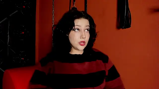 Snapshot of SabbathSinclair chatting on October 2025 12:02:02 PM SabbathSinclair online show from October 2025 12:02:02 PM