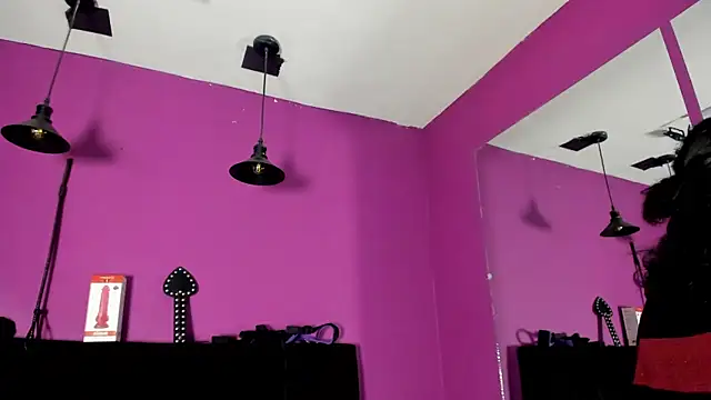 Snapshot of SabbathSinclair chatting on October 2025 11:44:01 AM SabbathSinclair online show from October 2025 11:44:01 AM