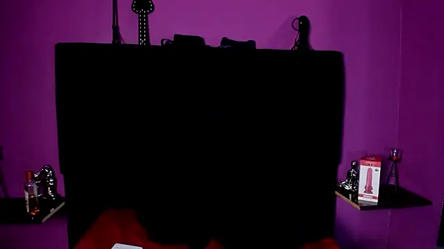 Snapshot of SabbathSinclair chatting on November 2025 11:46:02 AM SabbathSinclair online show from November 2025 11:46:02 AM