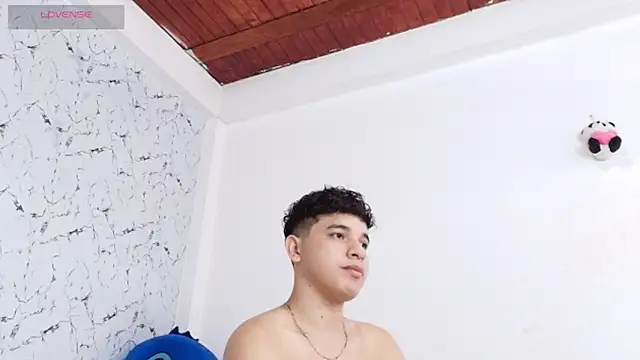 Snapshot of Dominic_king7 chatting on October 2025 05:44:02 PM Dominic king7 online show from October 2025 05:44:02 PM