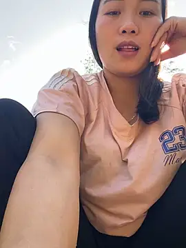 Pii x online show from November 2025 01:48:02 AM