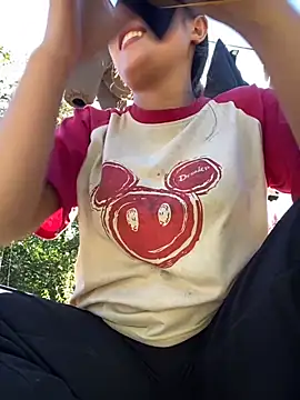 Pii x online show from November 2025 02:15:02 AM