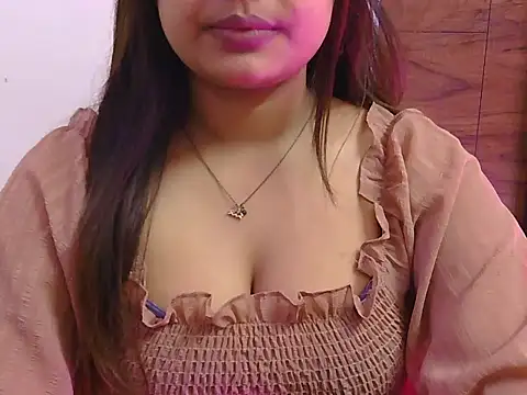 cute zaraa online show from December 2025 07:17:01 AM