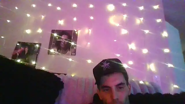 Snapshot of nvthvn555 chatting on October 2025 01:42:01 AM nvthvn555 online show from October 2025 01:42:01 AM