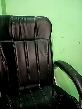 Rashmi 011 online show from January 2026 03:33:01 AM