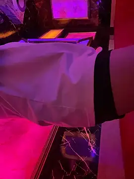 TampiZii online show from October 2025 12:36:02 PM