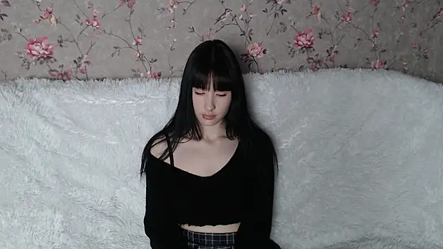 NaemiiBlush online show from April 2026 03:40:02 PM