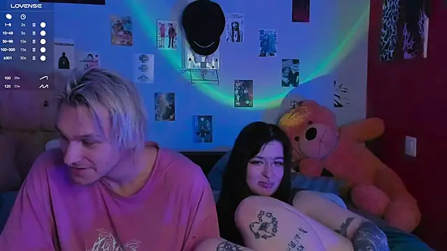 Snapshot of g4tito chatting on November 2025 06:57:01 AM g4tito online show from November 2025 06:57:01 AM