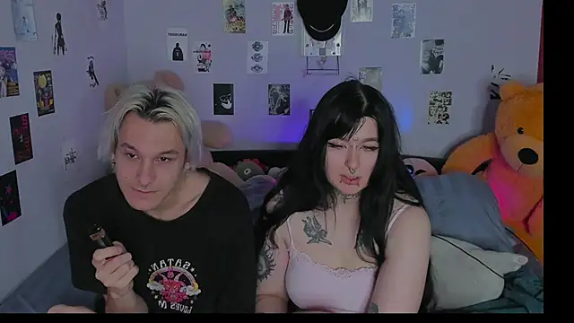 Snapshot of g4tito chatting on November 2025 06:55:01 AM g4tito online show from November 2025 06:55:01 AM