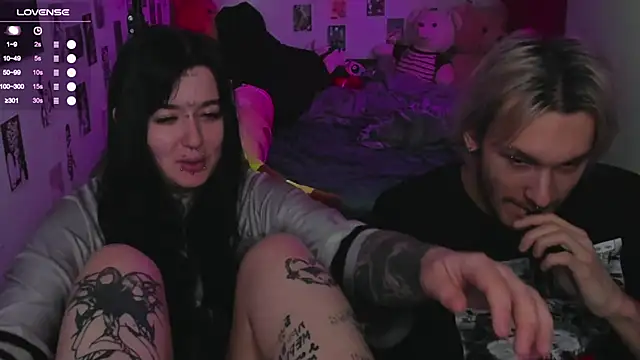 Snapshot of g4tito chatting on December 2025 05:39:02 AM g4tito online show from December 2025 05:39:02 AM