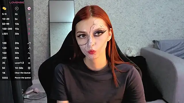 Snapshot of kitti_sweett chatting on October 2025 06:09:01 PM kitti sweett online show from October 2025 06:09:01 PM