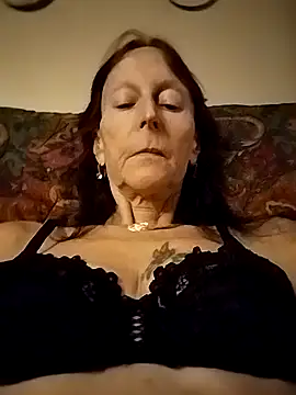 Snapshot of Spicylady1234 chatting on November 2025 01:07:02 AM Spicylady1234 online show from November 2025 01:07:02 AM