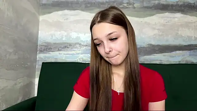 Snapshot of SunnySprinkle chatting on November 2025 12:39:02 PM SunnySprinkle online show from November 2025 12:39:02 PM