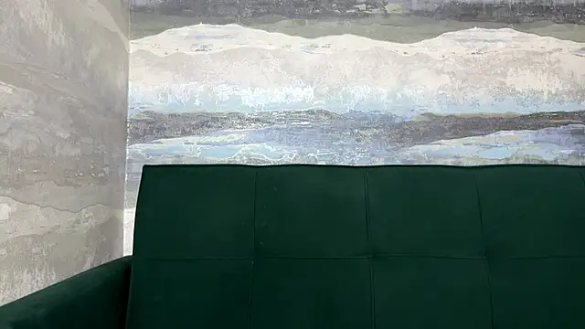 Snapshot of SunnySprinkle chatting on December 2025 12:53:02 PM SunnySprinkle online show from December 2025 12:53:02 PM