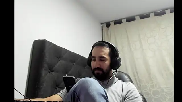 coolfriki online show from February 2026 10:10:02 PM