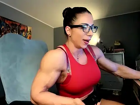 Alesyamuscledollxh online show from March 2026 07:19:01 PM