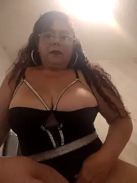 Kamila70 online show from November 2025 04:02:02 AM