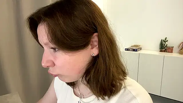 TamekiaSamii online show from November 2025 07:03:01 AM