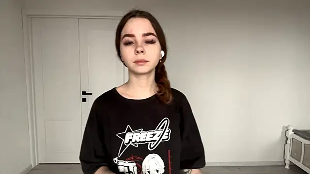 Snapshot of EhtelBiondi chatting on December 2025 08:12:01 AM EhtelBiondi online show from December 2025 08:12:01 AM