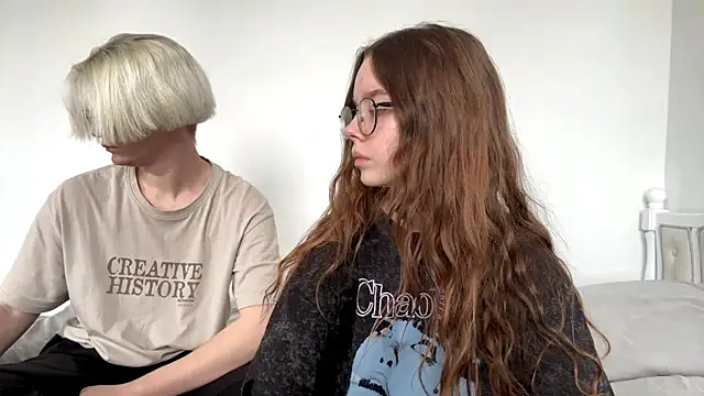 EhtelBiondi online show from February 2026 08:21:01 AM