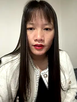 TrangNemo online show from November 2025 01:05:02 AM