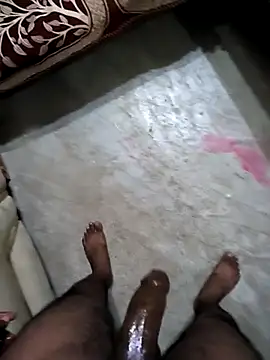 Snapshot of Bull_For_Cuckold_Realmeet chatting on October 2025 08:22:01 AM Bull For Cuckold Realmeet online show from October 2025 08:22:01 AM