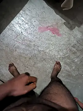 Snapshot of Bull_For_Cuckold_Realmeet chatting on November 2025 07:11:02 AM Bull For Cuckold Realmeet online show from November 2025 07:11:02 AM